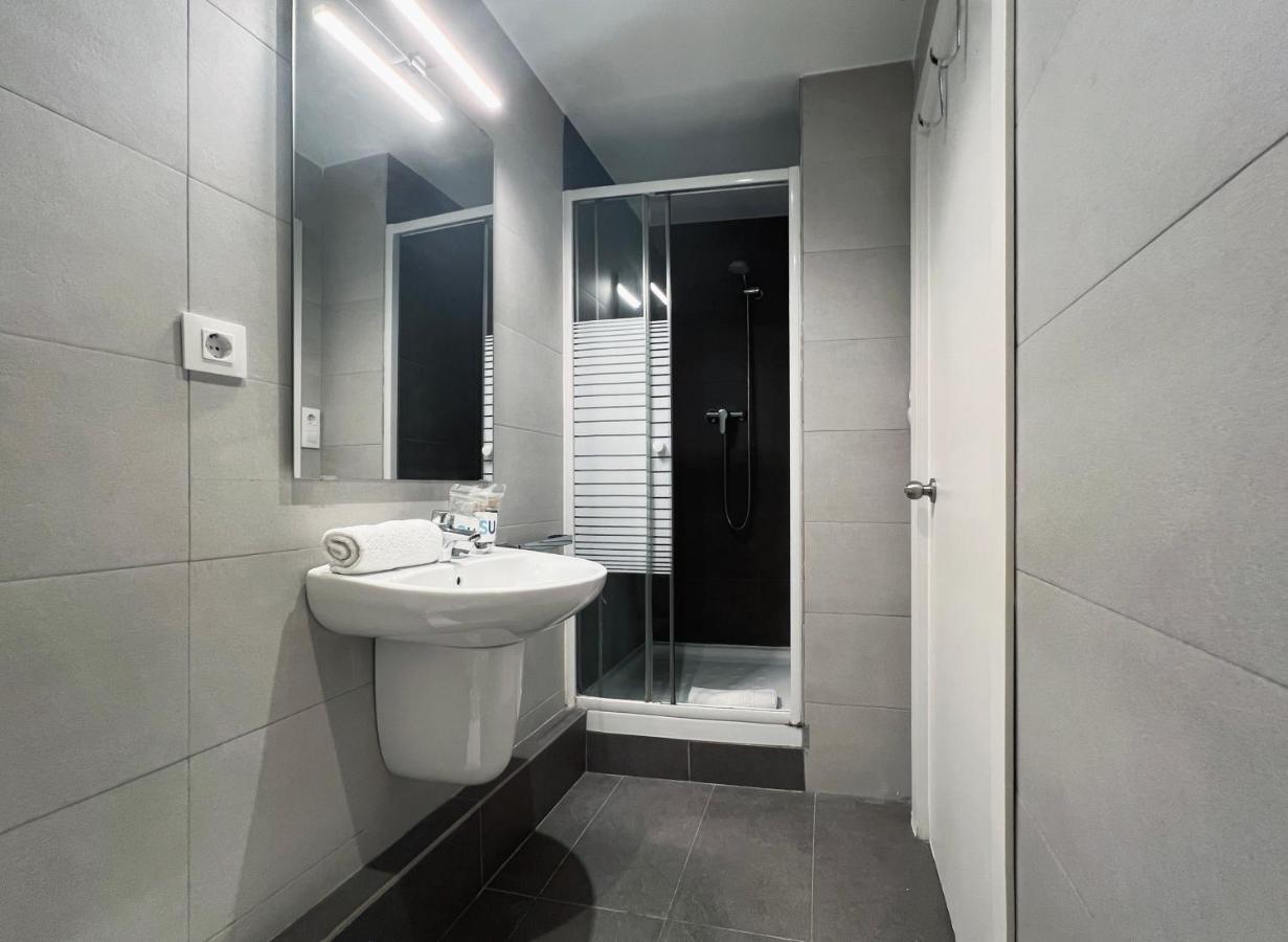 Stay U-Nique Apartments Aribau II Barselona Dış mekan fotoğraf